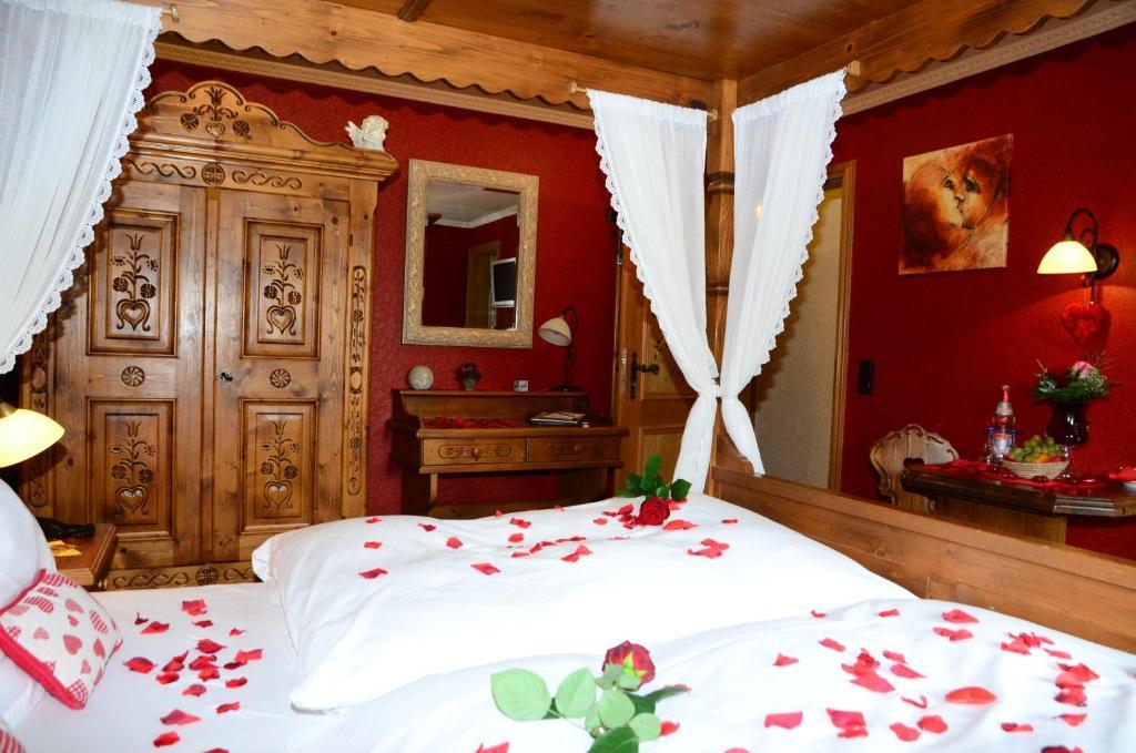 Kofflers-Heuriger Hotel Ettlingen Værelse billede