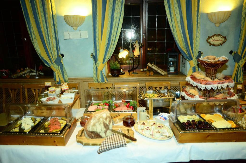 Kofflers-Heuriger Hotel Ettlingen Eksteriør billede