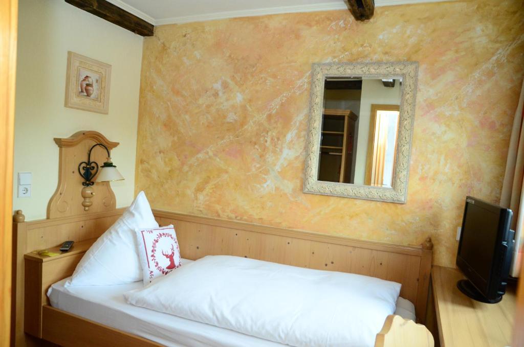 Kofflers-Heuriger Hotel Ettlingen Værelse billede